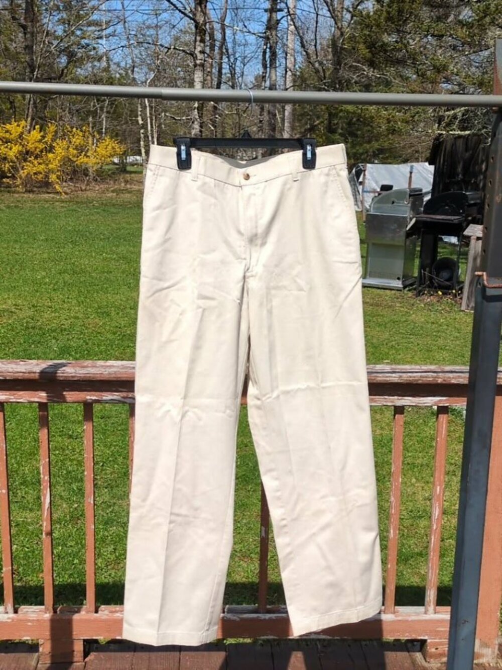 Van Heusen Khaki Chinos Mens 34 x 30 Business Casual Party Summer Spring Career